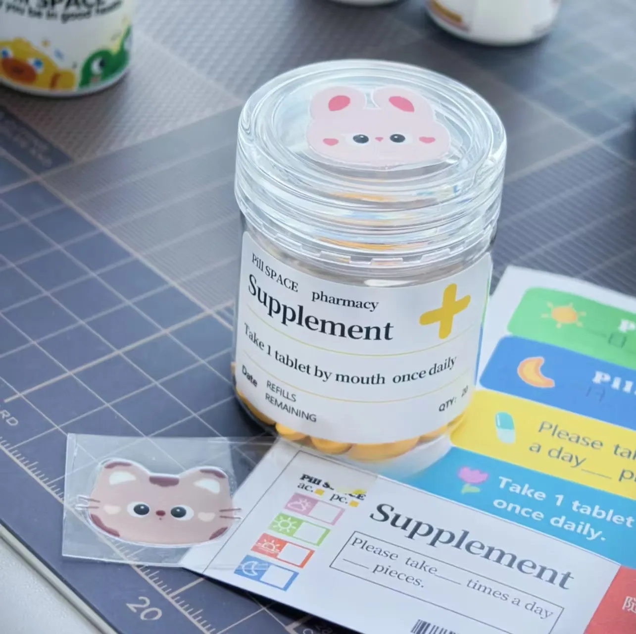 What makes pharmaceutical Labels Vere Tutus, Obsequium, Patiens Amicum?